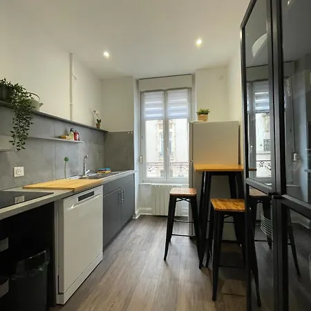 Nancy, Appartement, Equipe Apartament *